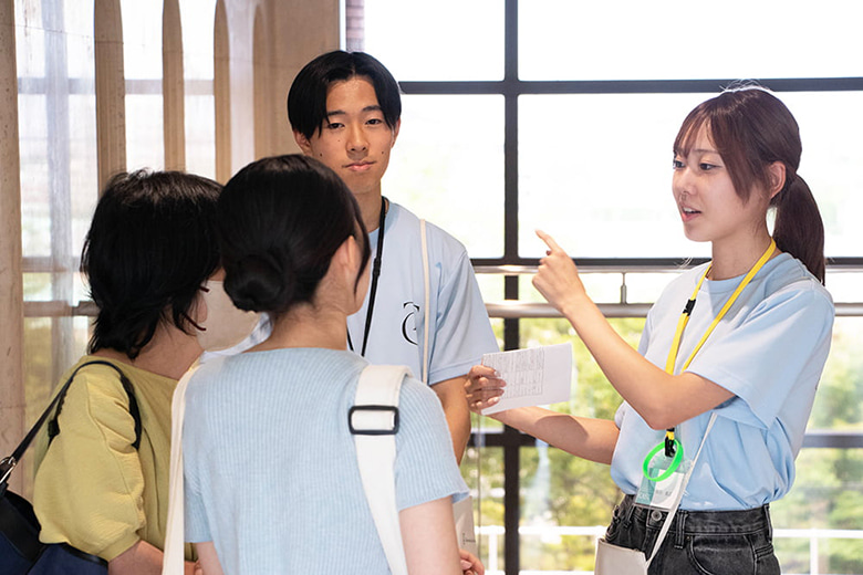 共通プログラム キャンパスツアー