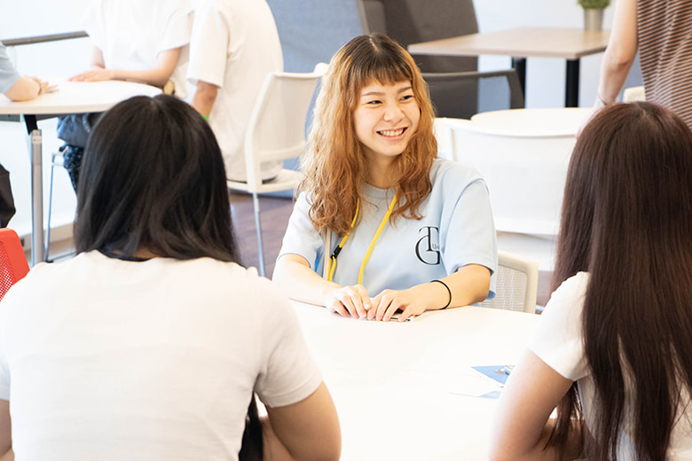 共通プログラム 学生フリートーク